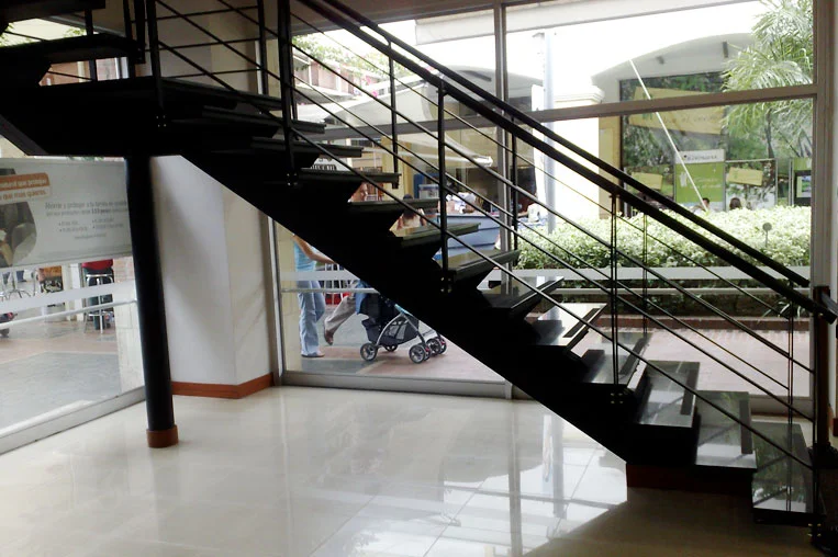 Escaleras Metálicas Cali